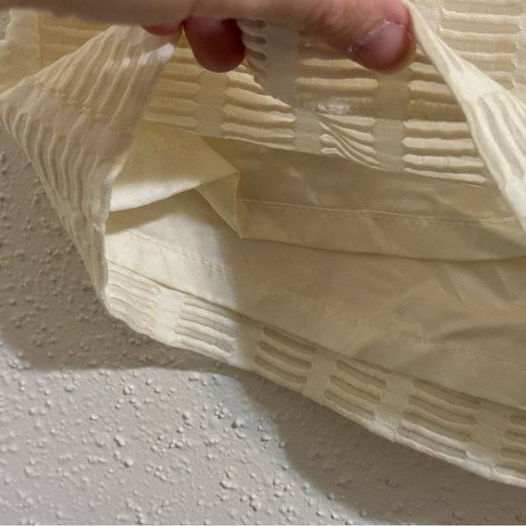 Rag and Bone Textured Off-White Linen Shorts - Size 4 - Picture 4 of 11